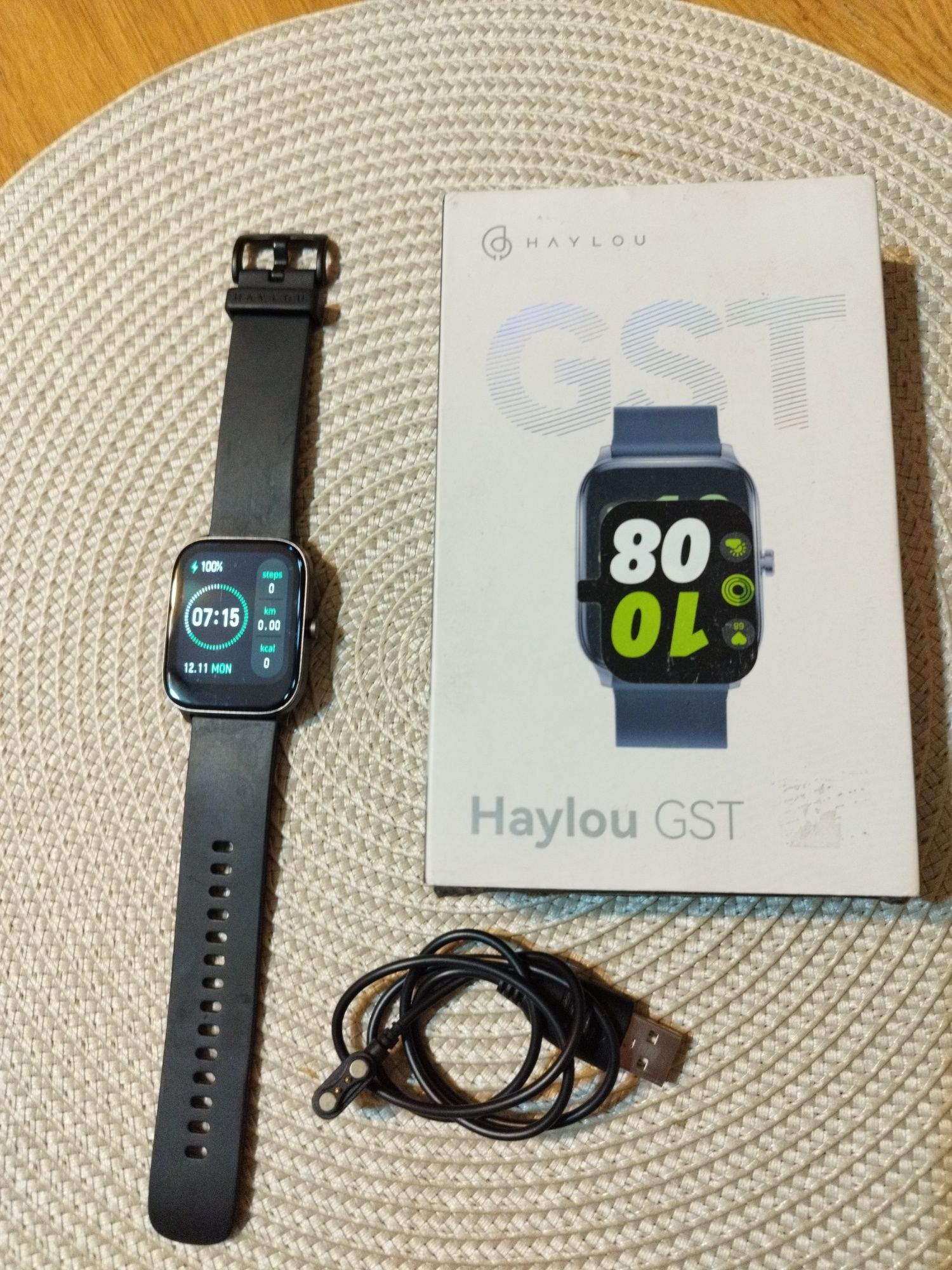 Smartwatch Haylou + caști  Realme ( Xiaomi)