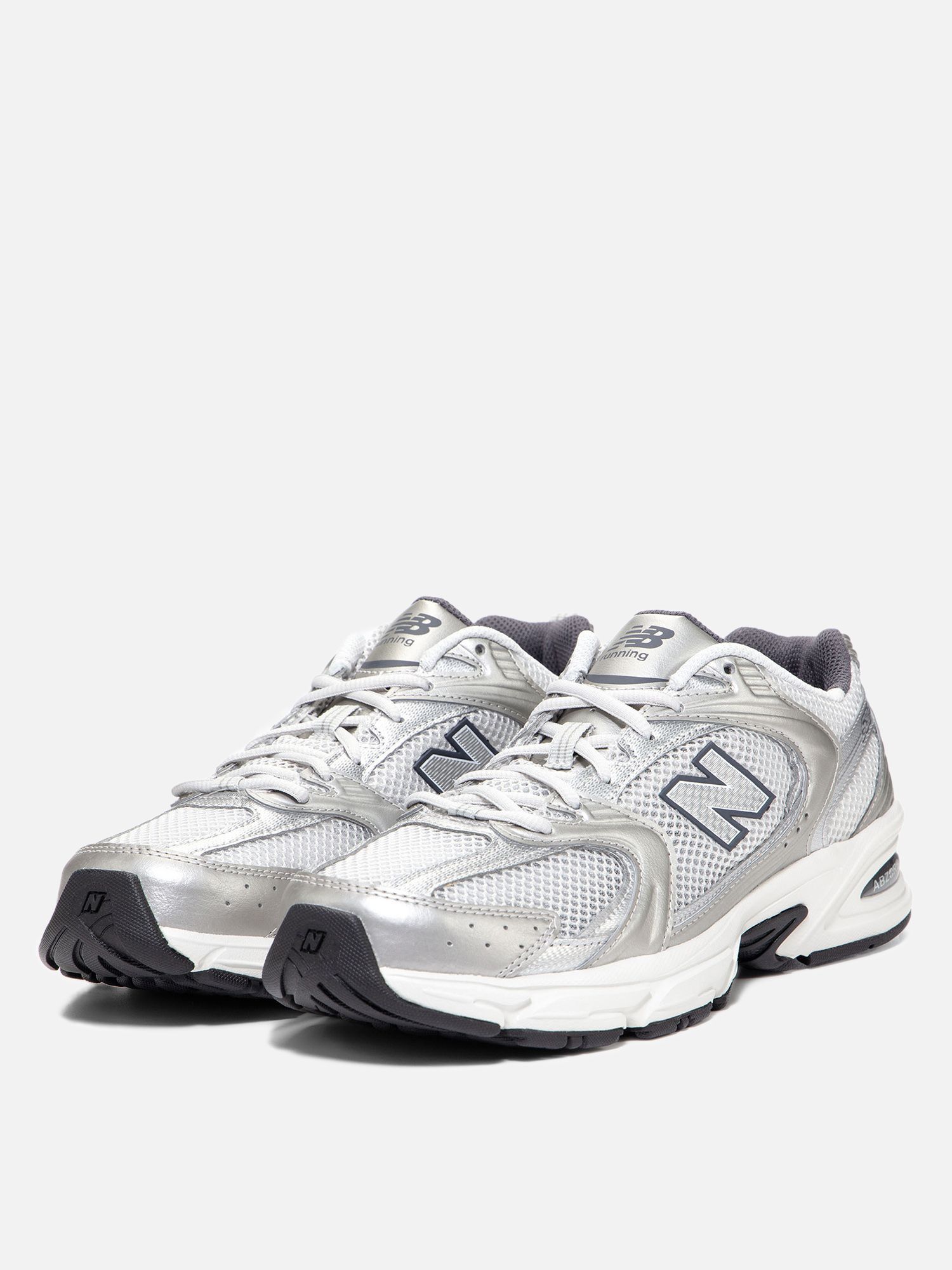 NB 530  белые с серым оригинал