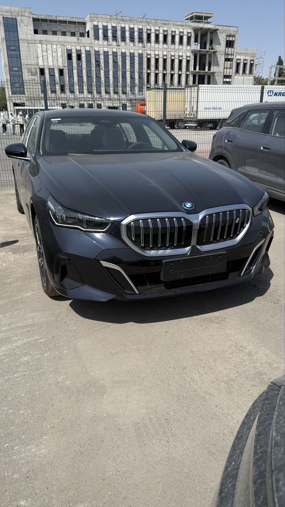 BMW I5 40L M Sport 2025 yil bez probeg