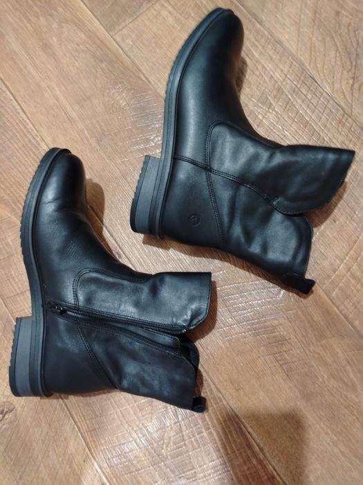 Продам женские сапожки 41р