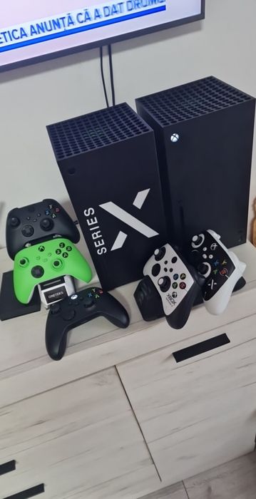 Consola Xbox Series X 1TB SSD, Controller Original, Cablu HDMI