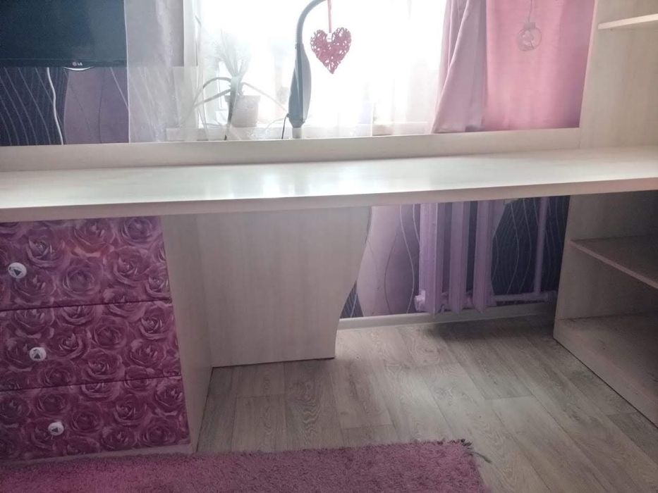 Мебель в детскую комнату