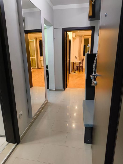 Дава се под наем Тристаен апартамент в Пловдив, Център - 80 кв.м за 510 € - Снимка #1