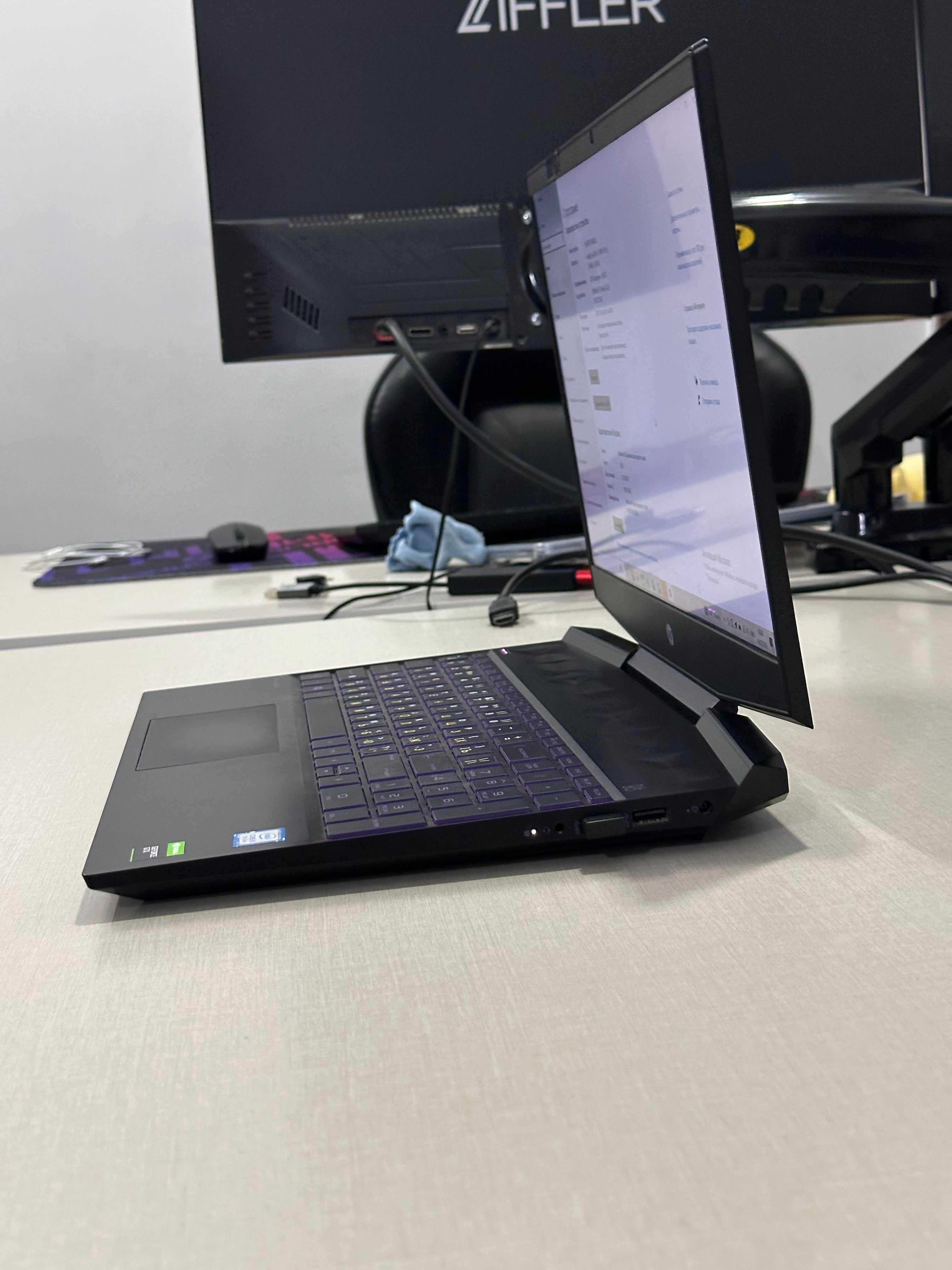 Pul topar HP Pavilon Gaming Laptop sotiladi)