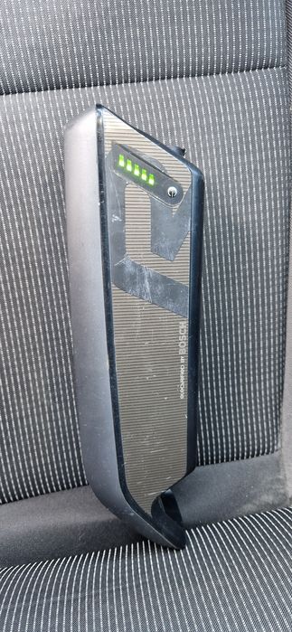 Baterie Bosch PowerPack 500 si incarcator Bosch 2A