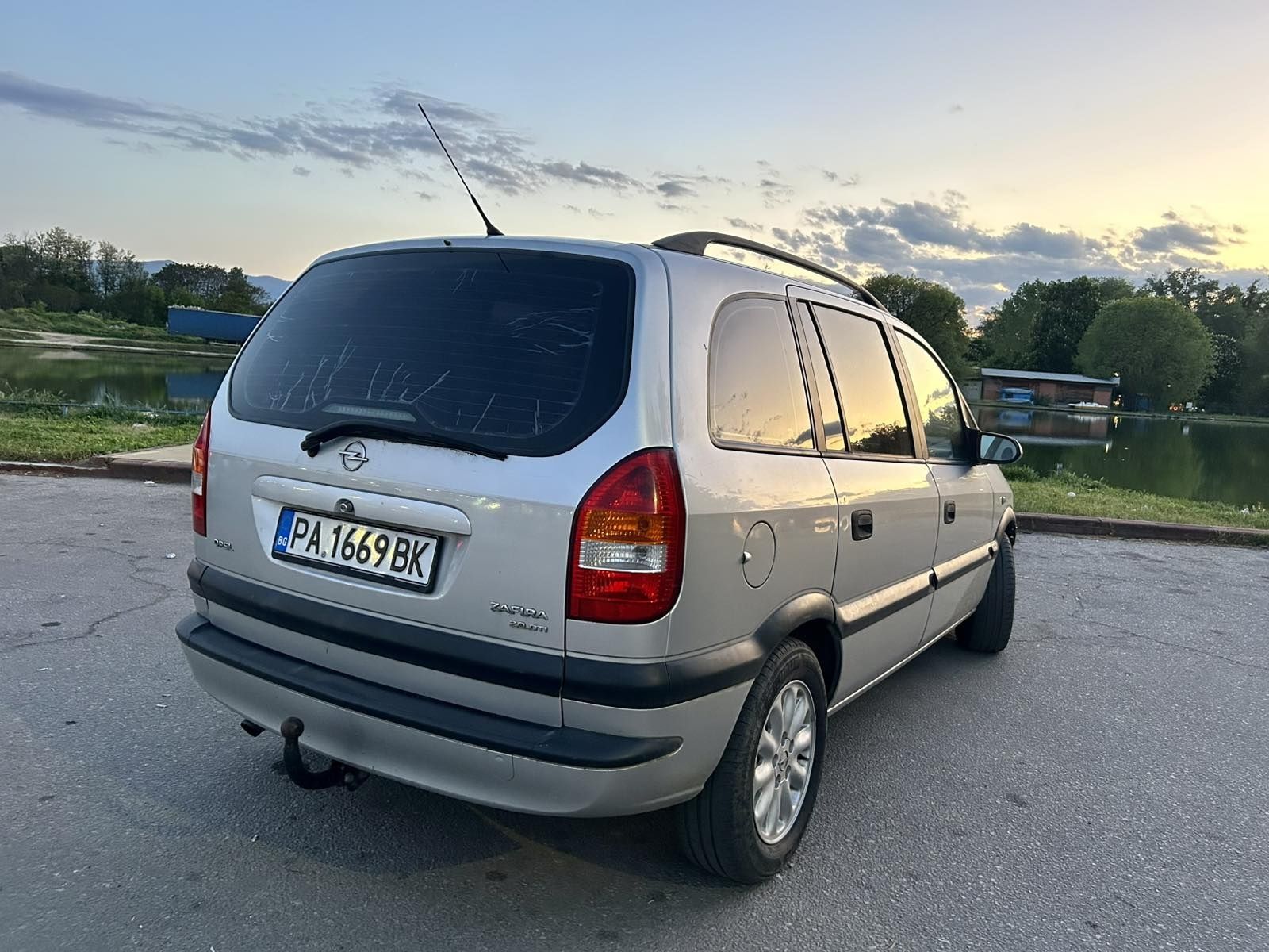 Opel Zafira 2.0 Dti