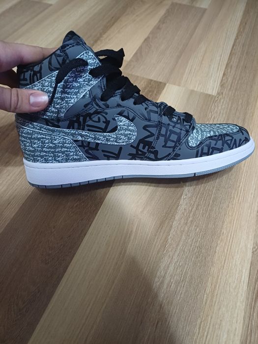 Jordan 1 High Rebillionaire