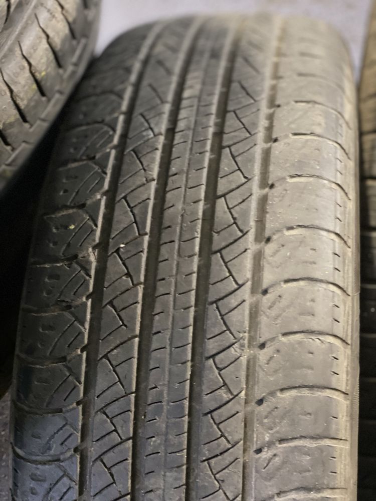 Naxen 215.60R17 пара пара Powertrec 215.60R17