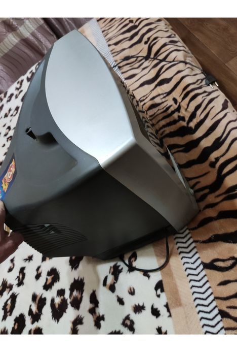 Продам телевизор LG
