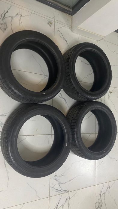 Шины зимние R17.