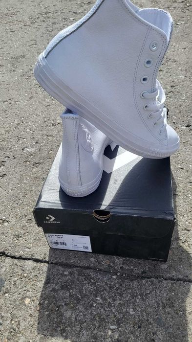 Converse sport piele