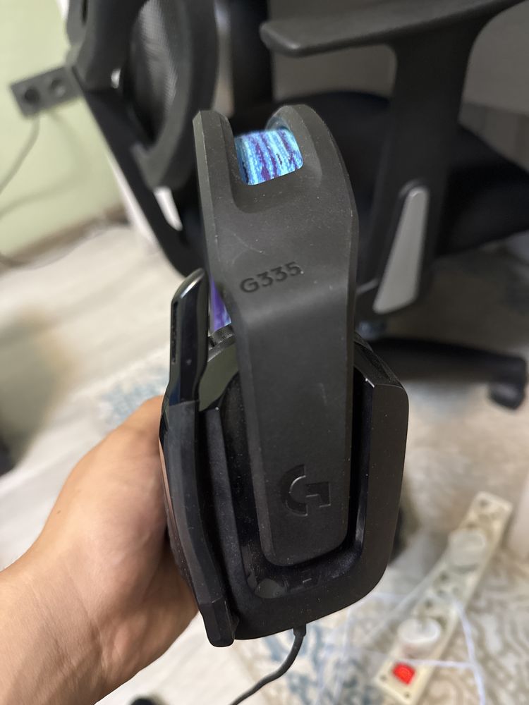 Logitech g335.
