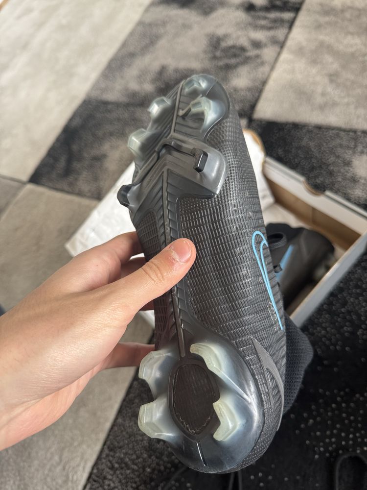 Nike elite.