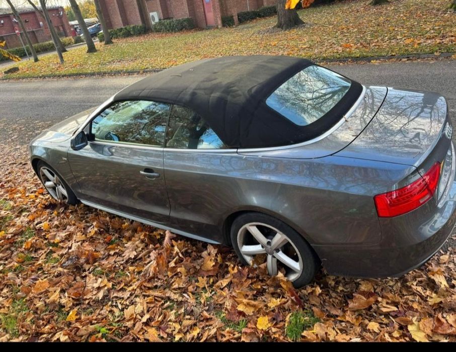 Dezmembrez Audi A5 cabriolet 2.0tdi cglc