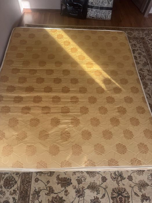 Матрас хороший продается