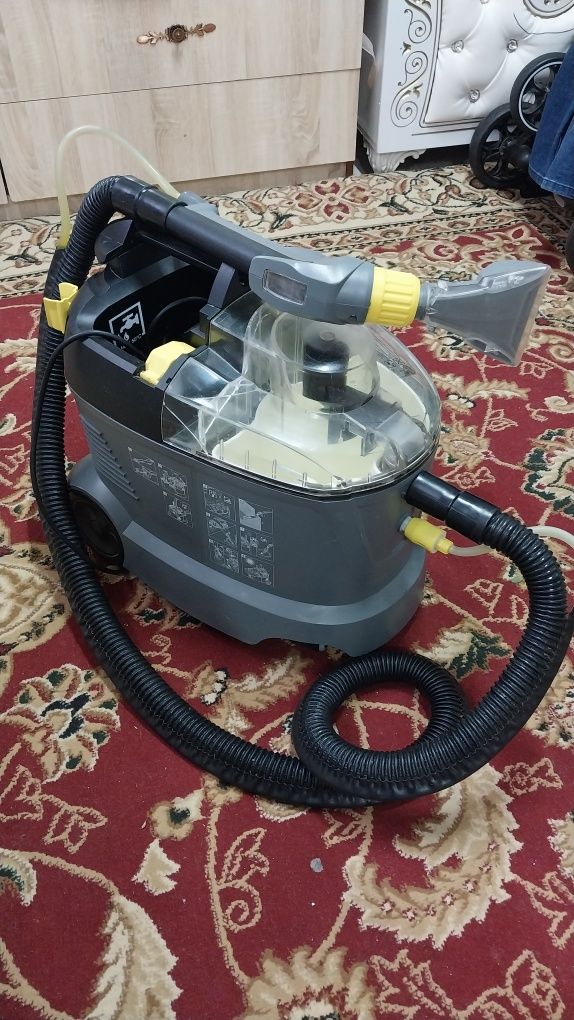 Химчистка KARCHER puzzi 8/1 C