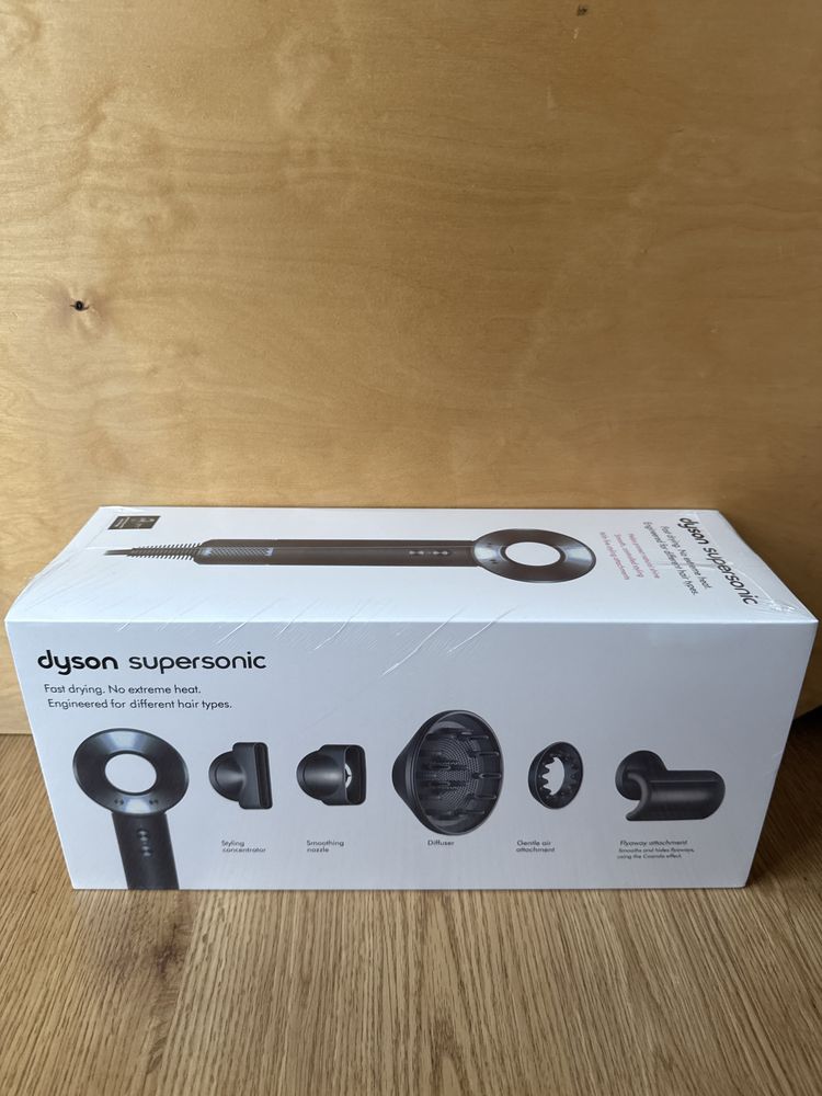 ЧИСТО НОВИ СЕШОАРИ!!! Dyson Supersonic HD08 с 5 приставки
