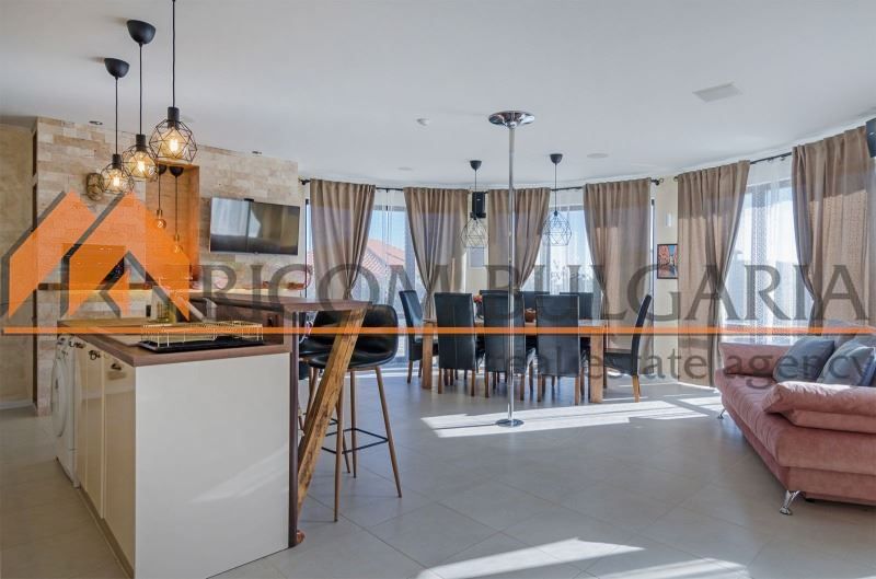 Продава се Къща в с. Генерал Кантарджиево, Област Варна - 140 кв.м за 2036 €/кв.м - Снимка #2