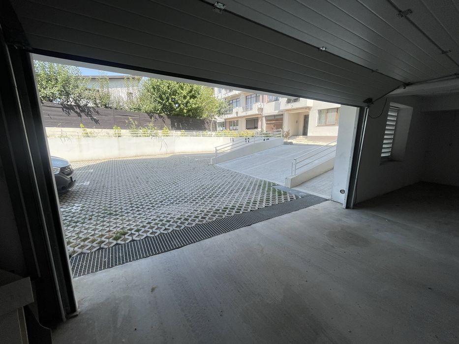 Inchiriez loc de Parcare Subterana (Palazu Mare)