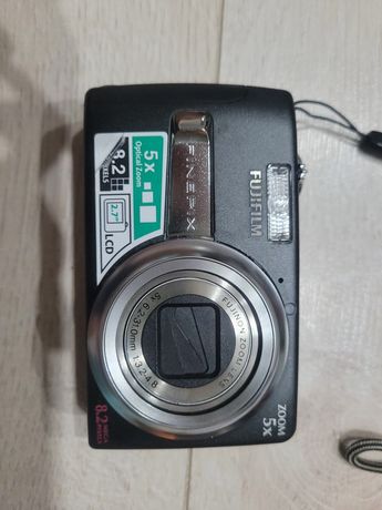 Продам фотоаппарат fujifilm finepix j50