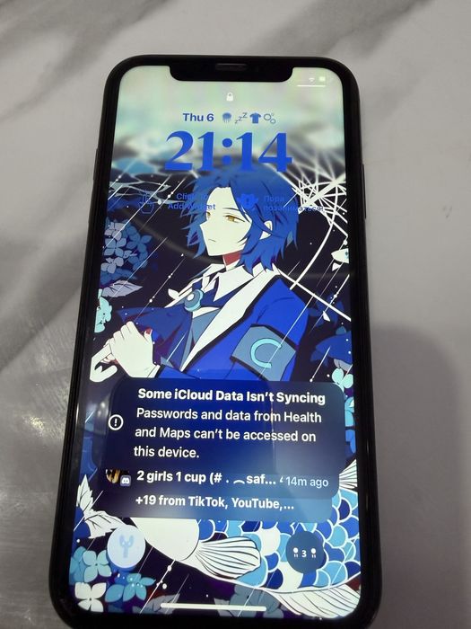 Продаю iphone XR