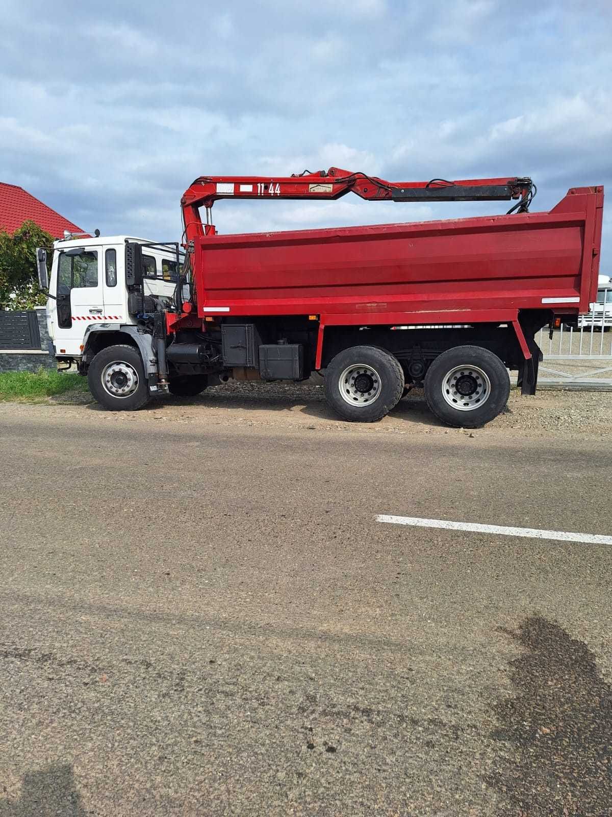 Volvo FL6 Basculabila cu Brat Volan Dreapta Inmatriculata