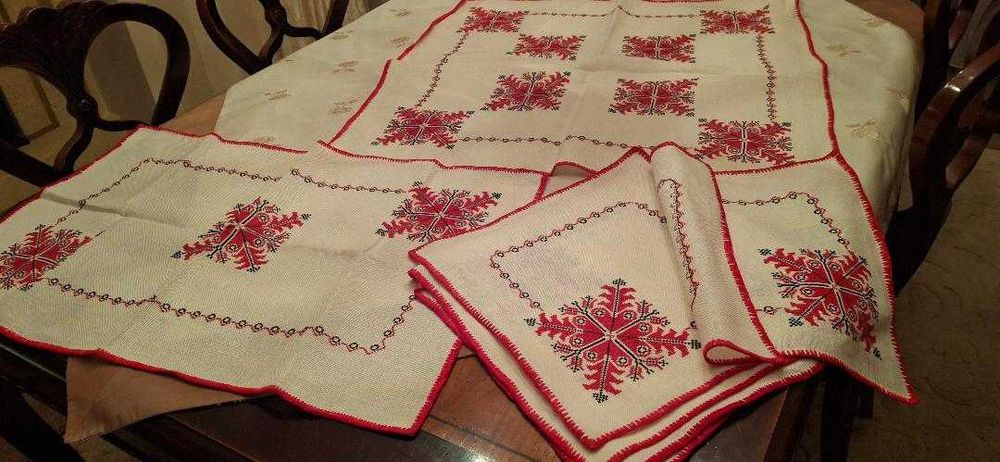 2 fote vechi, opinci fetita, stergare cusute manual