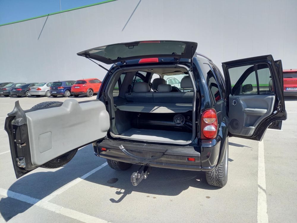 Jeep Cherokie 3.7 201 к.с.