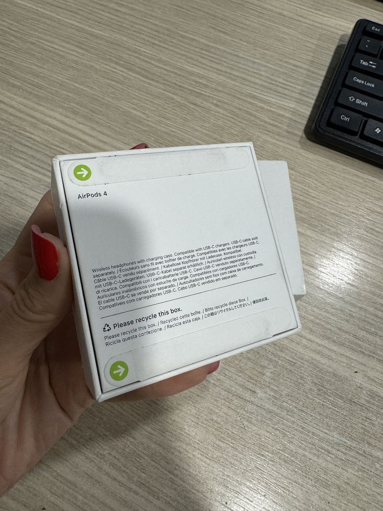 Casti Apple AirPods 4, NOI/Sigilate!!!