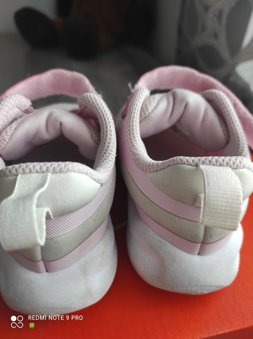 Маратонки Nike Revolution 7 - номер 22