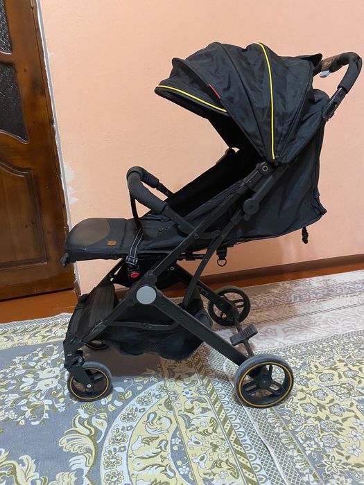Продается коляска в отличном состоянии б/у, торг есть