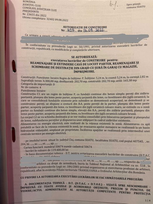 Teren intravilan 4.300 mp Suatu cu casă demolabilă și livadă
