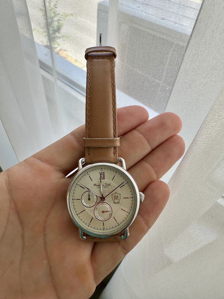 Женски часовник Massimo Dutti
