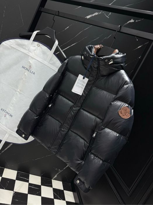 Мъжко яке Moncler