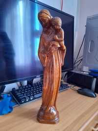 Statuta SF Maria cu pruncul sculptat