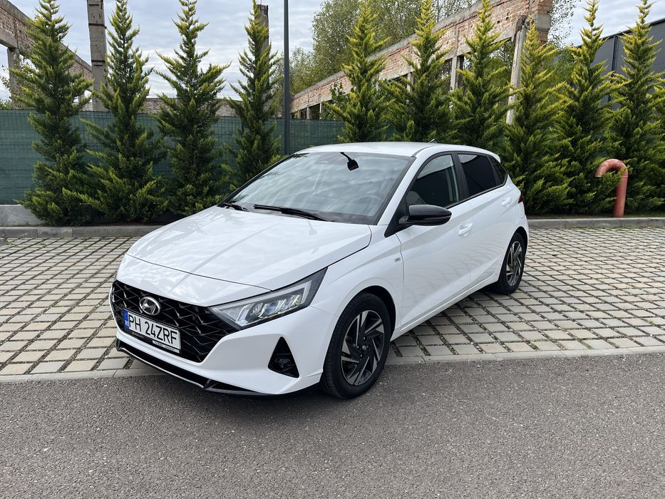 Hyundai i20 automat HYBRID 34000 km led line
