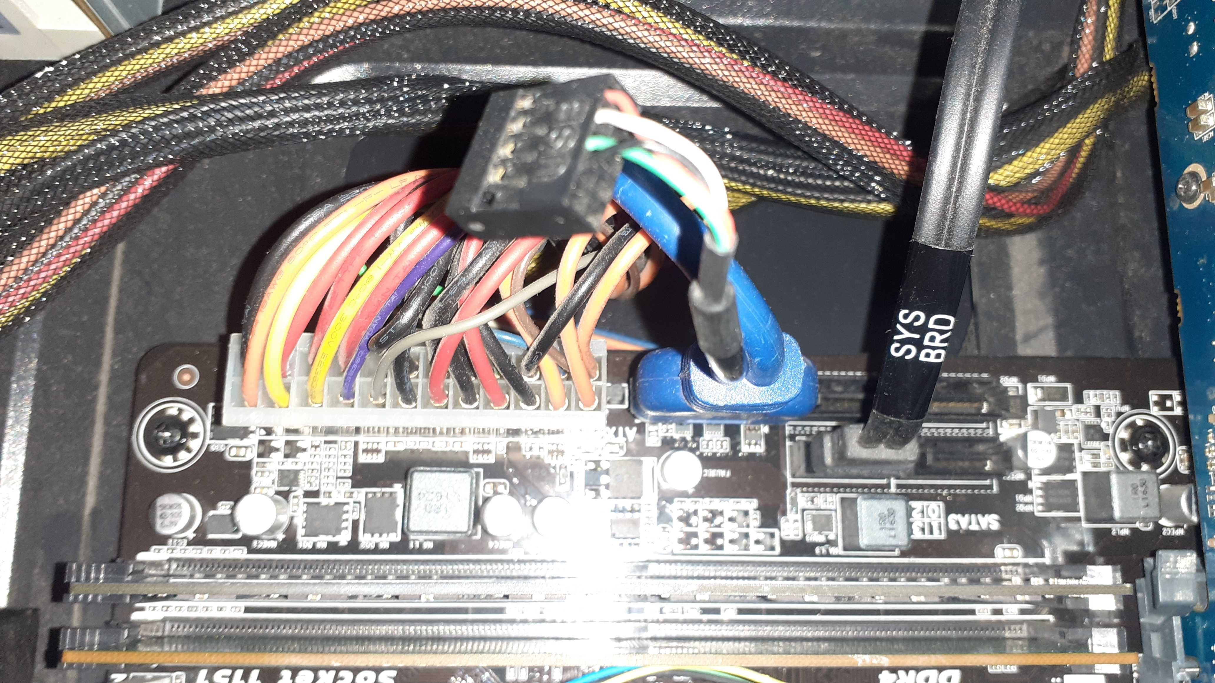 Компютър от части ъпгрейд. I3-6100+16GB ram+1GB GDDR5  и др.