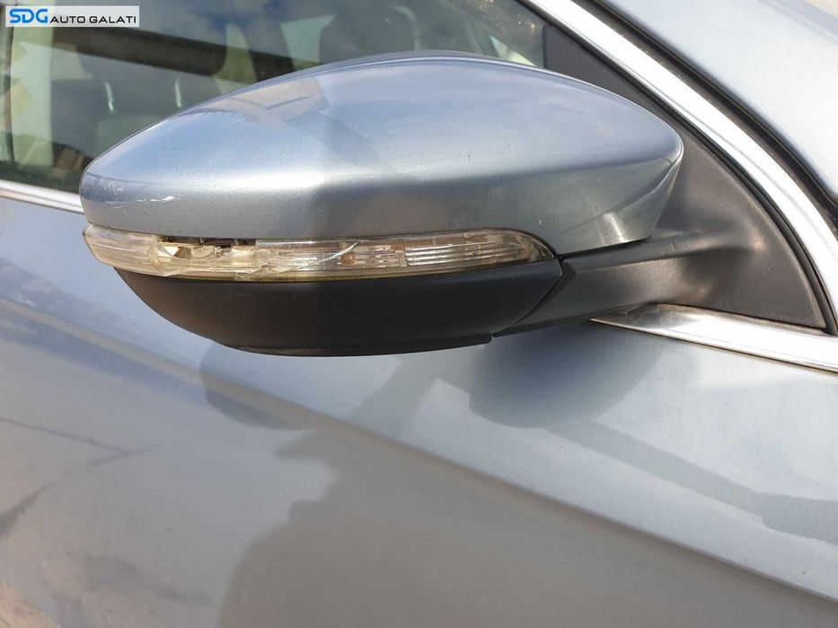 Oglinda Dreapta Electrica FARA Pliere Rabatare cu Lumina Ambientala Volkswagen Passat B7 2010 - 2015 [0403]