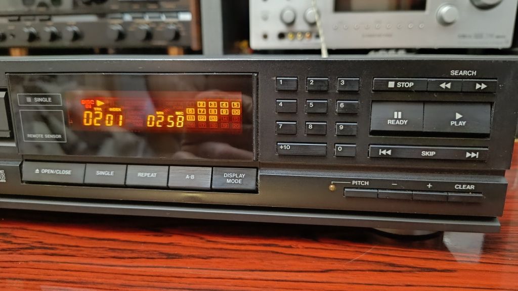 Tascam CD-401 mkll