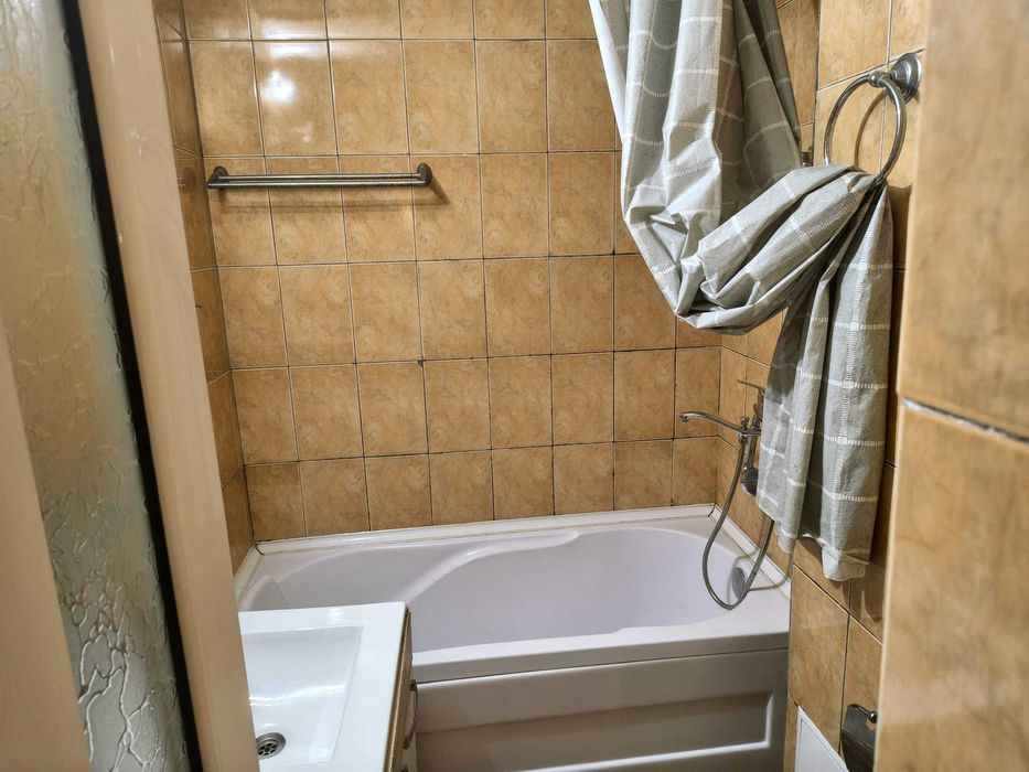 Apartament de inchiriat 2 camere, Pacurari, in spate la Aqua 3.