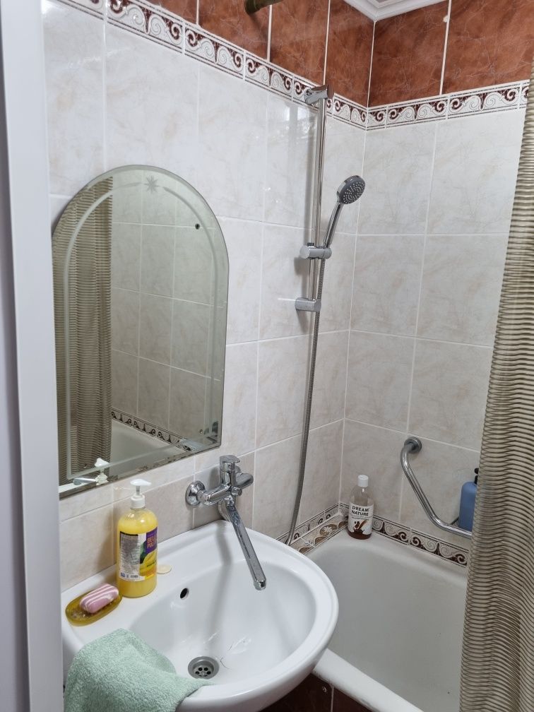 1ком КОНДИЦИОНЕР/ул.Казахстан72/SMART ТВ(Кишка)Почас,Wi- Fi