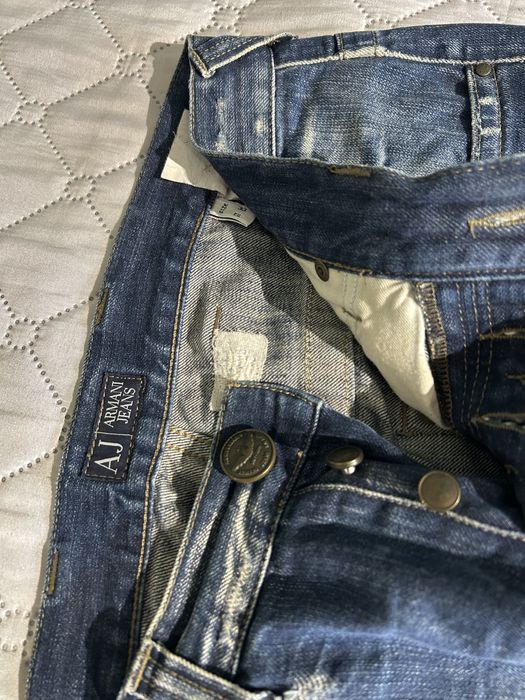 AJ Armani Jeans оригинални дънки в перфектно състояние