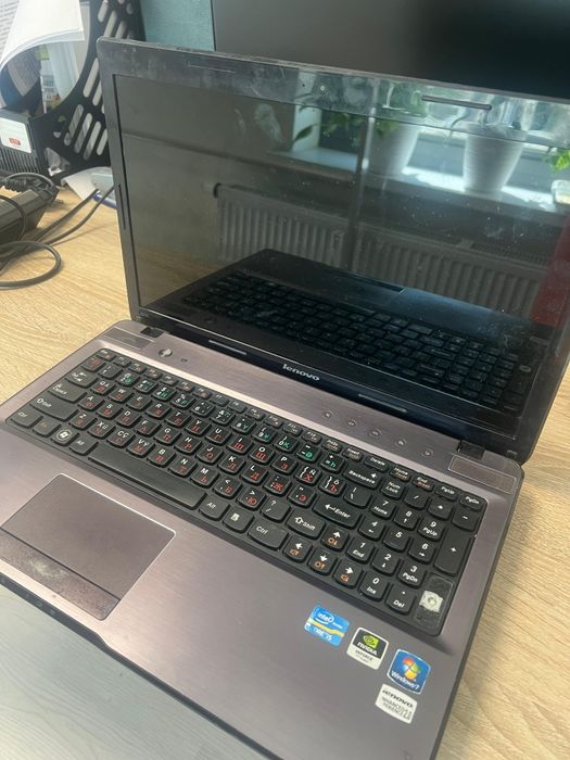 Продам ноутбук Lenovo Z570