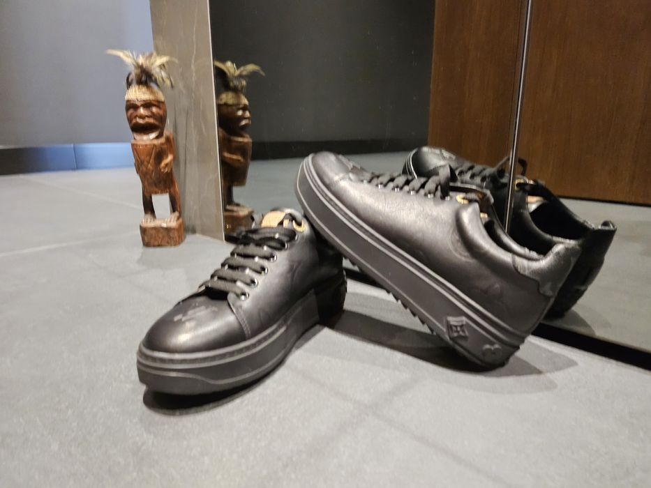 Louis Vuitton Нови 37