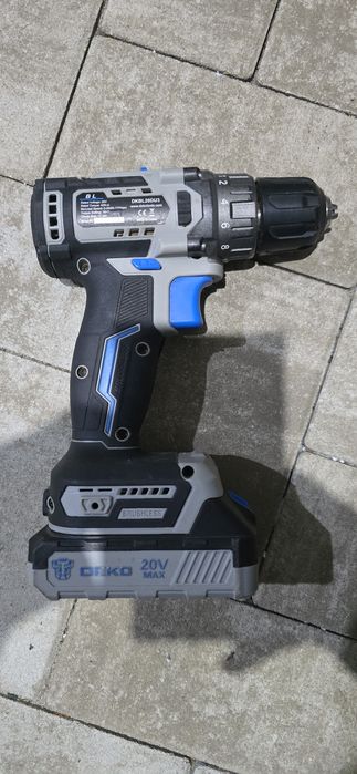 Bormasina masina de gaurit Deko 42 Nm