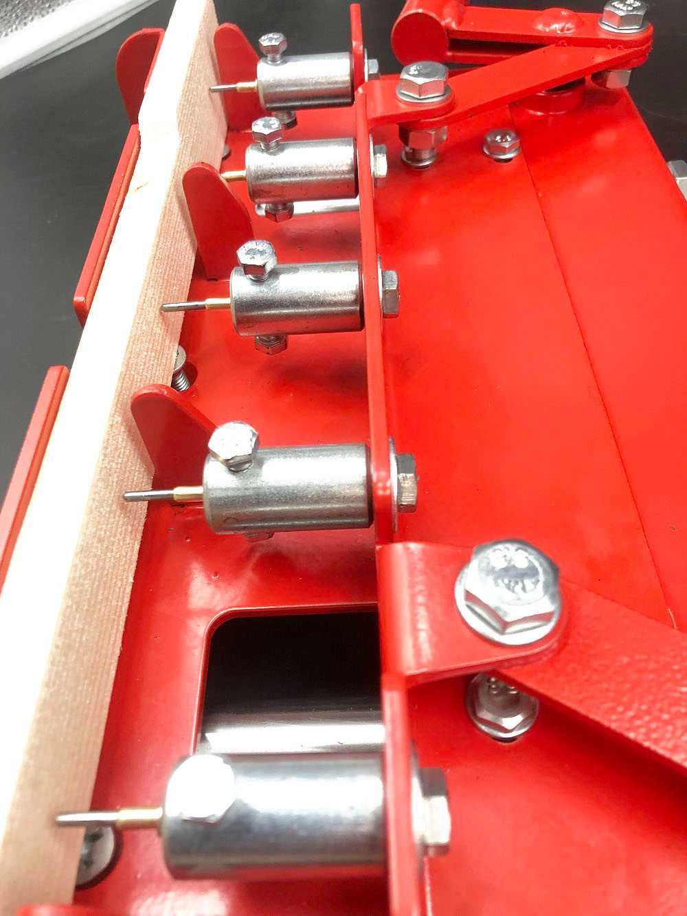 Perforator rame apicole 5 ace 2 manere