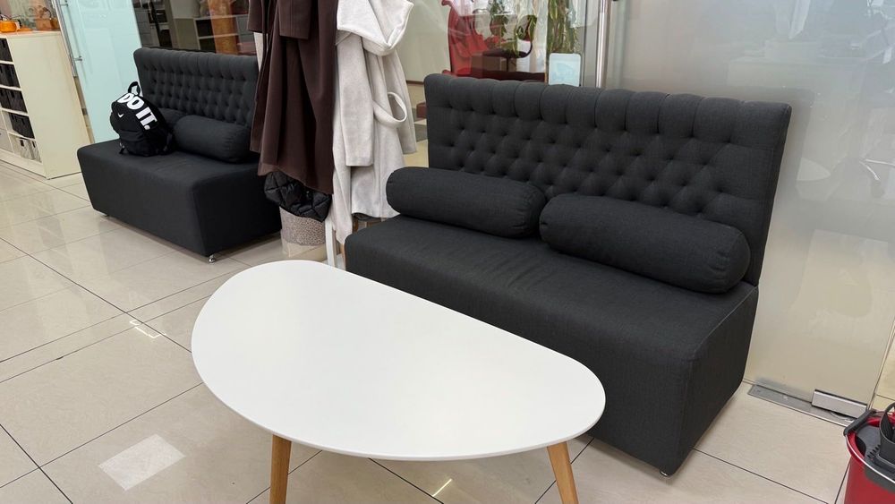 Двуместни дивани