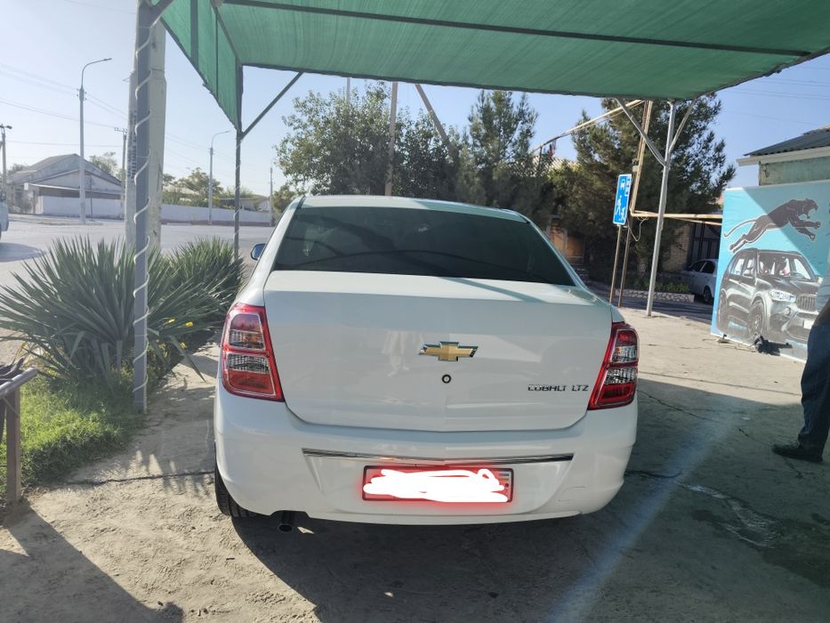 Автомашина COBALT