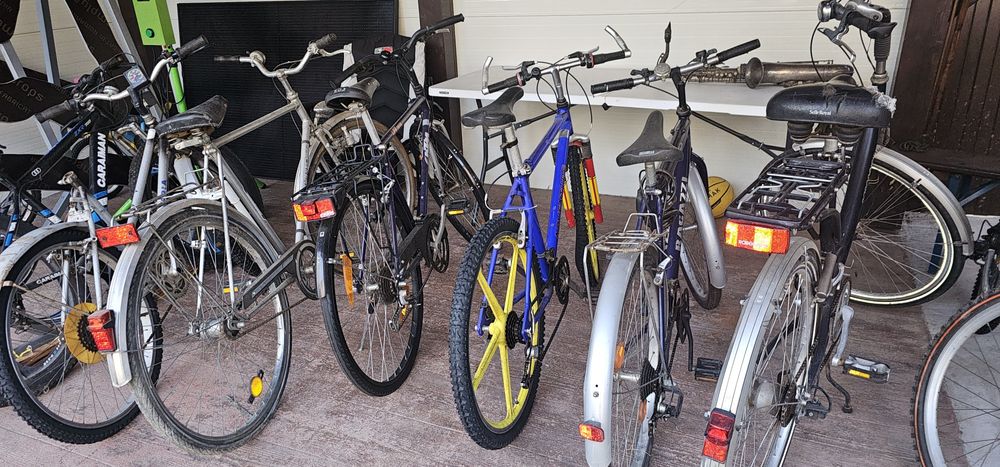 Vand diferite biciclete