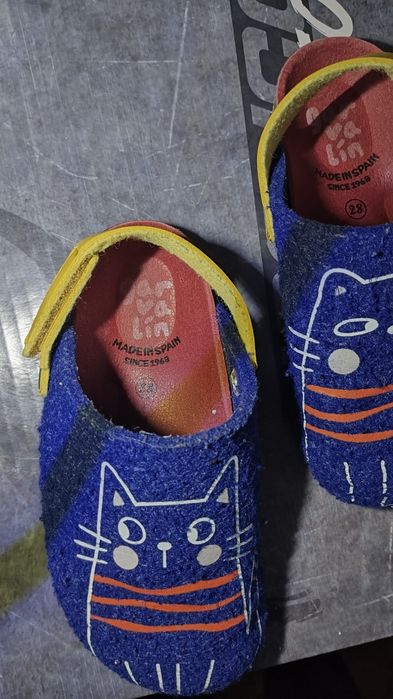 Papuci de interior 28